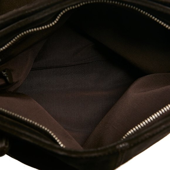 Chanel CC Suede Tote - Picture 6 of 9